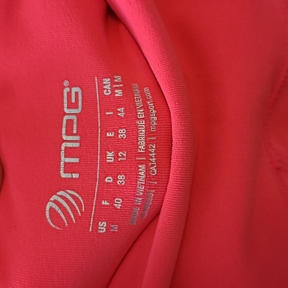 NWOT - MPG 25 inch hot pink leggings. Size medium . - Picture 3 of 4